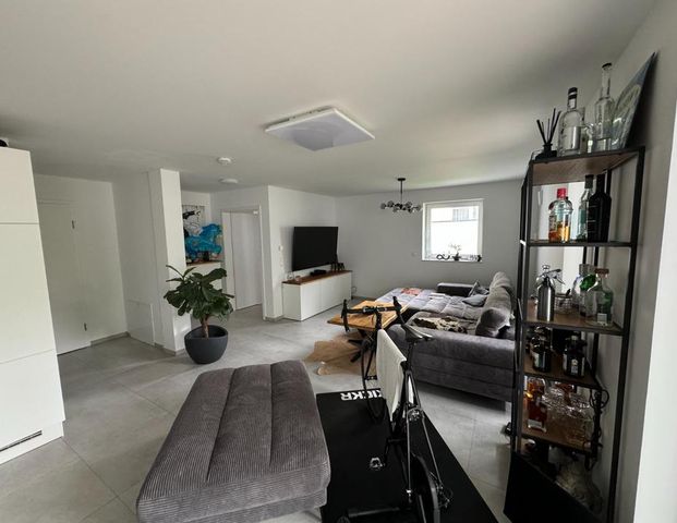 Erdgeschoss - 2 Zi. Whg. mit Küche, Terrasse, Garten - Foto 1