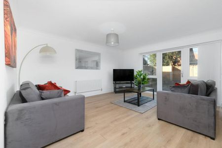 2 bedroom apartment to rent - Photo 4