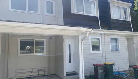 NAENAE LIVING - Photo 4