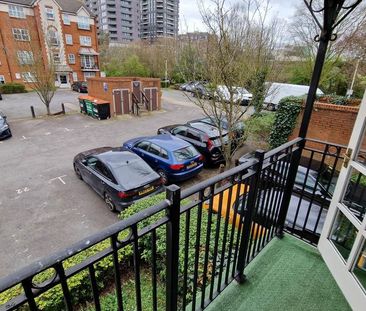 2 bedroom flat to rent - Photo 6