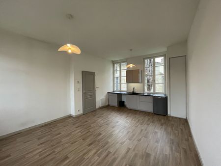 Location appartement 2 pièces, 42.00m², Fontenay-le-Comte - Photo 5