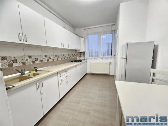 Inchiriere ap 2 camere et 3 Tudor bloc nou parcare zona Agora. - Photo 1