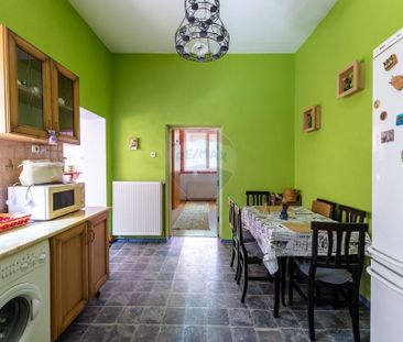 Casă de inchiriat 2 camere, curte intimă – zonă cent... - Fotografie 5