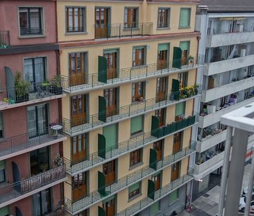Proche Augustins et Plainpalais - Photo 1