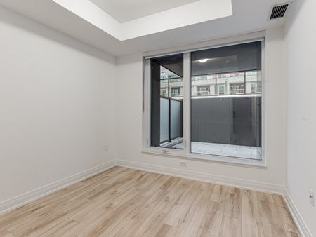 For Lease - 333 Sunseeker Avenue Unit# G3, Innisfil, Ontario - Photo 4