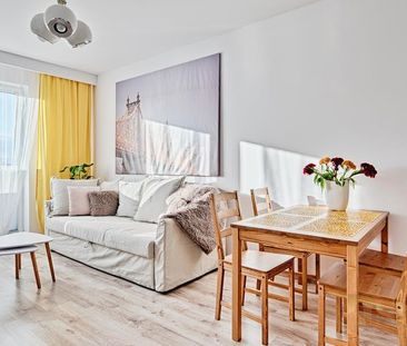 Ul. Cedry 4, 3 pokoje, 60 mkw - Photo 1