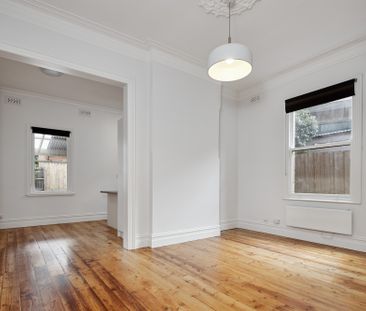 6 Lambeth Place, ST KILDA - Photo 1