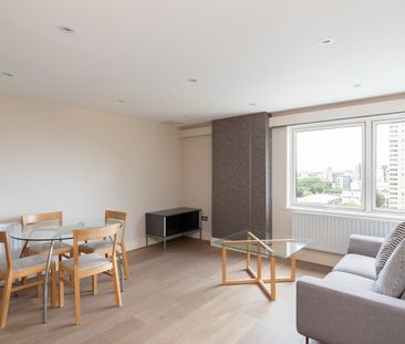 1 Bed Flat, Gainsborough House, E14 - Photo 3