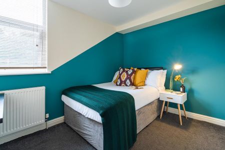 5 bedroom terraced house to rent - Photo 5