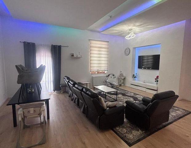 Historischer Charme trifft auf modernen Wohnkomfort - Foto 1