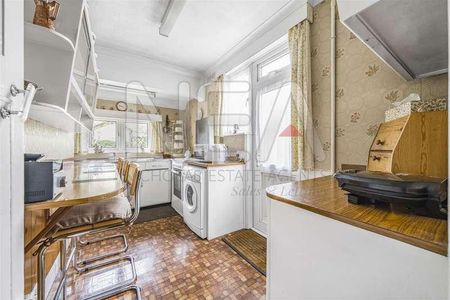 Gosbrook Road, Caversham, Reading, RG4 - Photo 3