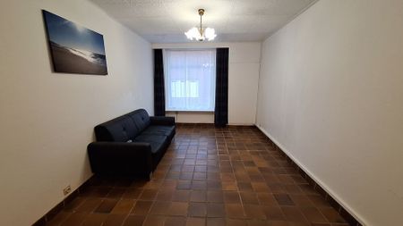 Ruime woning met 2 volwaardige slaapkamers in het charmante Watou. - Photo 2