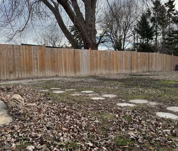 For Lease - 181 Southlawn Avenue Unit# Main, Oshawa, Ontario - Photo 4