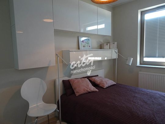 Centrum. Umebl. apartament 2pok. balkon 2400+340 - Фото 1