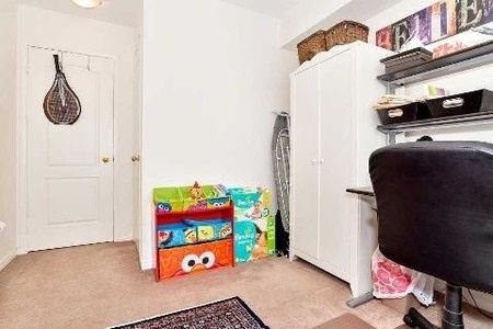 For Lease - 3250 Bentley Drive Unit# 48, Mississauga, Ontario - Photo 3