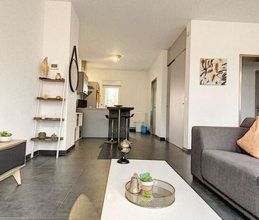 Appartement te huur in Moeskroen voor € 670 met 1 slaapkamer - Photo 1