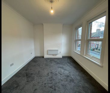 2 Bed Flat, Morieux Road, E10 - Photo 1