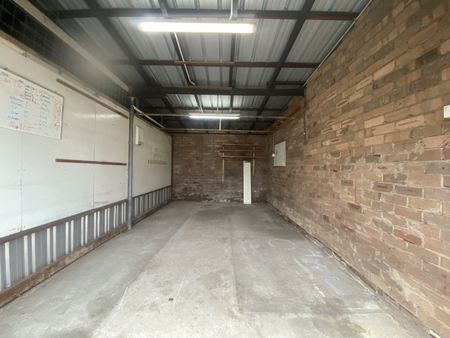 1/4-8 O'Sullivan Road - Photo 2