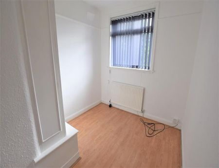 3 Bedroom Terraced Available Arranging tenancy - Photo 3
