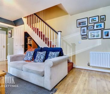 2 bedroom townhouse to rent - Photo 1