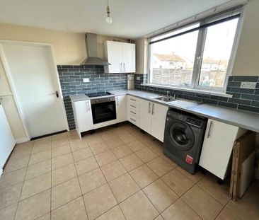 5 Canberra Gardens, Newtownards, BT23 4RN - Photo 1