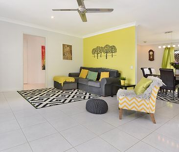 Beautiful Home in Great Location of Wishart - Photo 2