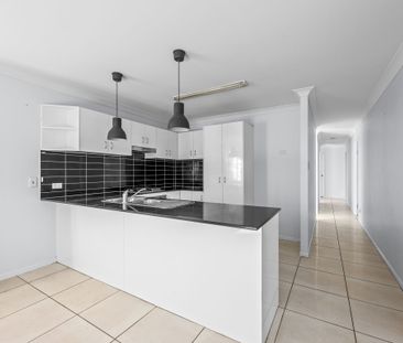 1 Hyperno Close, Raceview QLD 4305 - House For Rent | Domain - Photo 4