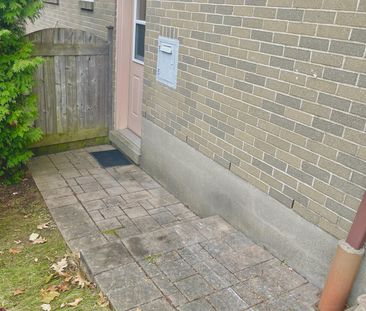 For Lease - 132 Pegasus Trail Unit# BSMT RM2, Toronto, Ontario - Photo 3