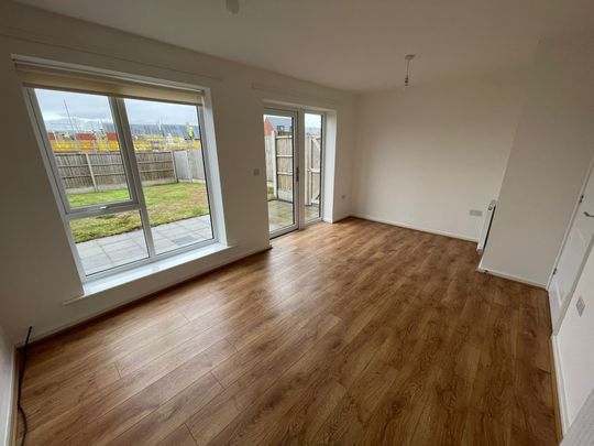 The Faraday - Photo 1