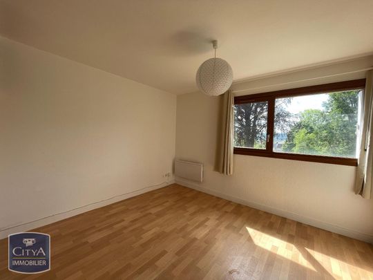 Location Appartement 1 pièce 32m² CHATEAU THIERRY 02400 - Photo 1