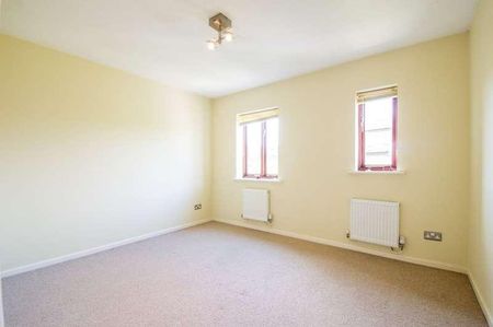 Rosehip Court, Up Hatherley, Cheltenham, GL51 - Photo 3