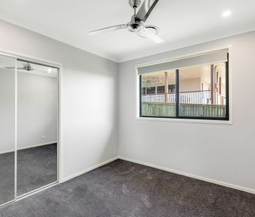 118 Webcke Crescent - Photo 3