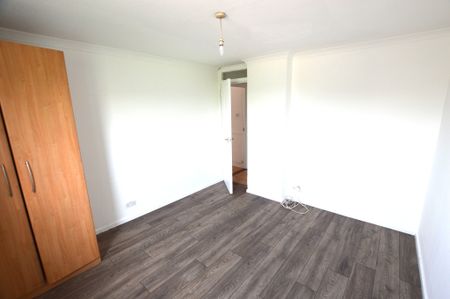 Glimpsing Green, kent, London - Photo 4