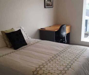 Fully Furnished Studio Unit - Photo 4