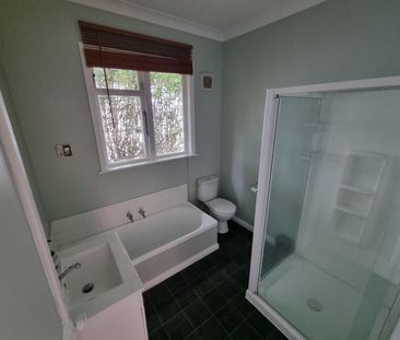 40 Prospect Terrace, Johnsonville - Photo 6