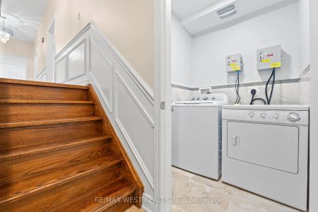 38 Larchmere Avenue #Main - Photo 5