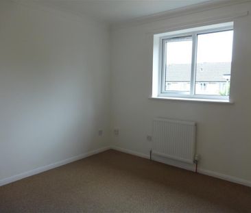 Grove Close - Photo 1