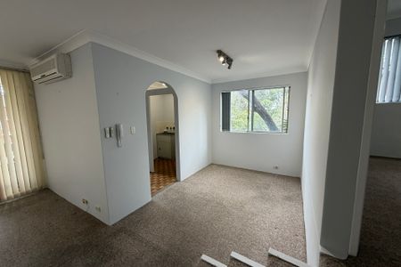 View Wednesday at 2.30pm - 2.45pm - Photo 3