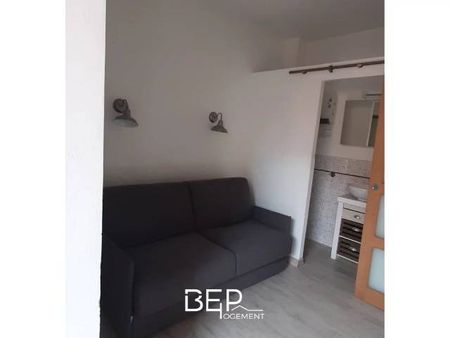 Location Studio - Photo 3