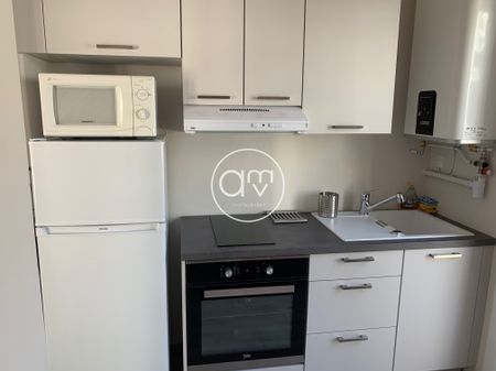 Location Appartement 2 pièces 37m² TOULON 83000 - Photo 2