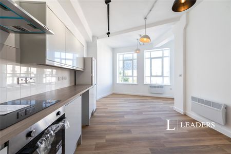 1 bedroom apartment to rent Commercial Road, Portsmouth, Hampshire, PO1 - Photo 5