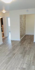 3 1/2 TOUT RÉNOVÉ, CHAUFFAGE ET EAU CHAUDE INCLUS, DISPONIBLE JUILLET - Photo 3