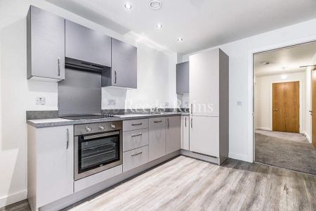 2 bedroom apartment to rent - Photo 4