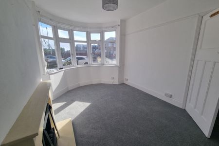 Chantry Road - Photo 2