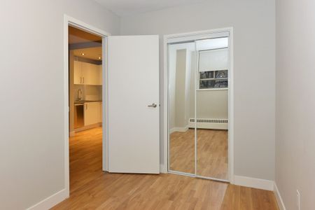 230 Oak Street - Photo 3