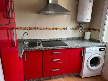 Alquiler de piso en Calle Cómpeta, 27 - Photo 4