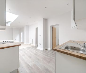 2 bedroom flat to rent - Photo 5