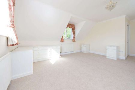 High Street, Standlake, OX29 7RH - Photo 2