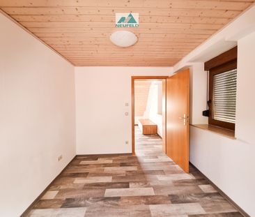 4-Zimmerwohnung in Gundelsheim nahe der Weinberge wartet auf Sie! - Photo 1