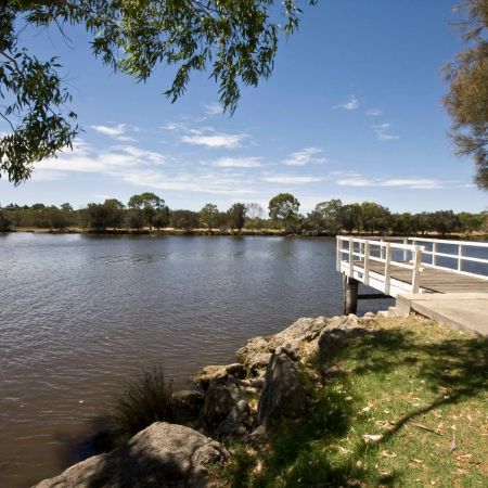 SPACIOUS 2X2 PENTHOUSE APARTMENT WITH SPECTACULAR RIVER VIEWS - Photo 5